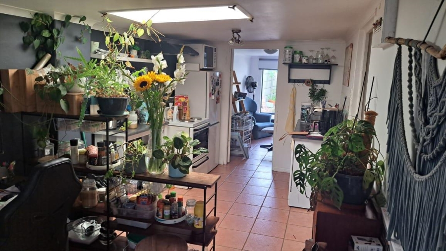 To Let 2 Bedroom Property for Rent in Chrismar Western Cape